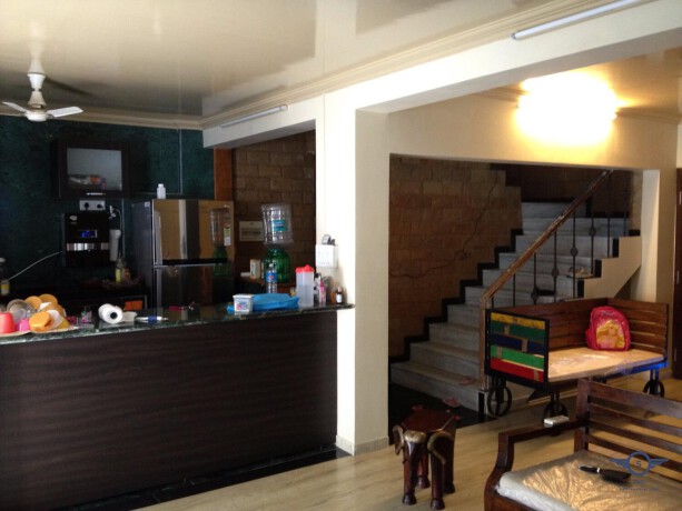 for-sale-by-owner-andheri-west-bungalow-villa-for-sale-big-1